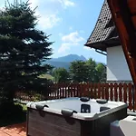 Golden - Panorama - Tatry View&2 Апартаменты *